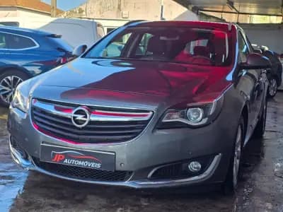 Sell Opel Insignia Sports Tourer 2017 - 9999 EUR, 205000 km - AUTO.MOTO.pt