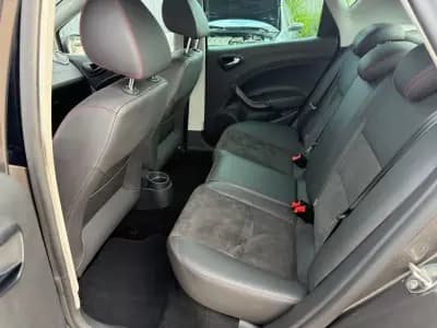 Vendo SEAT Ibiza 2017 - 10900 EUR, 158000 km - AUTO.MOTO.pt