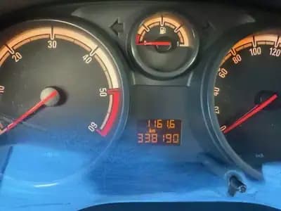 Vendo Opel Corsa 2007 - 2900 EUR, 339000 km - AUTO.MOTO.pt