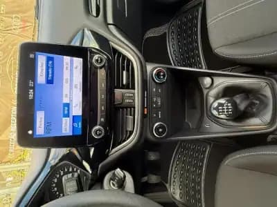 Sell Ford Fiesta 2021 - 14500 EUR, 85443 km - AUTO.MOTO.pt