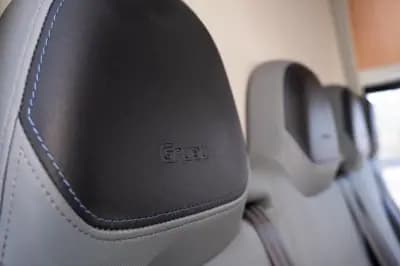 Sell Peugeot Boxer 2019 - 19999 EUR, 172000 km - AUTO.MOTO.pt