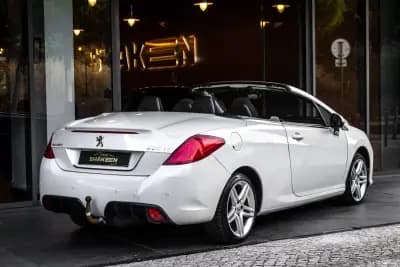 Vendo Peugeot 308 CC 2010 - 10450 EUR, 210184 km - AUTO.MOTO.pt