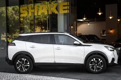 Sell Peugeot 2008 2021 - 17990 EUR, 74657 km - AUTO.MOTO.pt