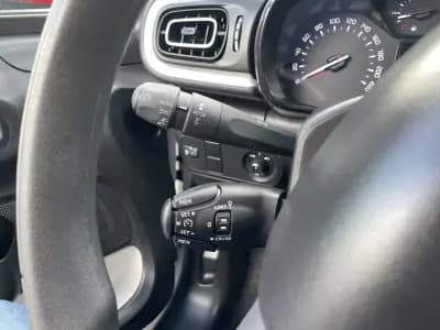 Vendo Citroën C3 2022 - 12650 EUR, 23185 km - AUTO.MOTO.pt