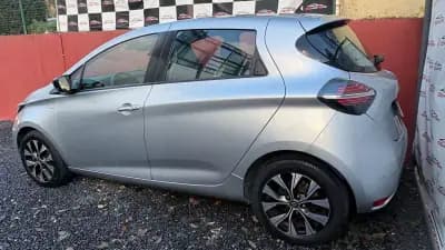 Sell Renault Zoe 2021 - 14900 EUR, 69000 km - AUTO.MOTO.pt