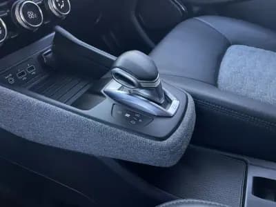 Sell Renault Zoe 2020 - 15250 EUR, 74811 km - AUTO.MOTO.pt