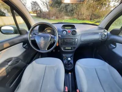 Vendo Citroën C3 2003 - 4950 EUR, 208078 km - AUTO.MOTO.pt