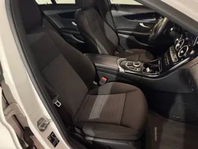 Vendo Mercedes-Benz C 180 2019 - 21900 EUR, 145879 km - AUTO.MOTO.pt