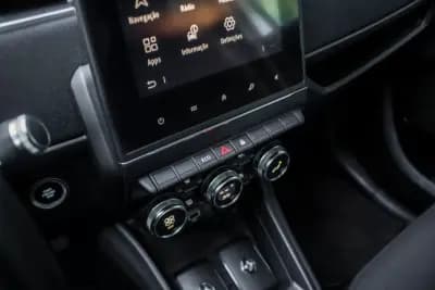 Sell Renault Zoe 2020 - 12900 EUR, 46635 km - AUTO.MOTO.pt