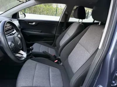 Sell Kia Stonic 2024 - 17699 EUR, 10000 km - AUTO.MOTO.pt