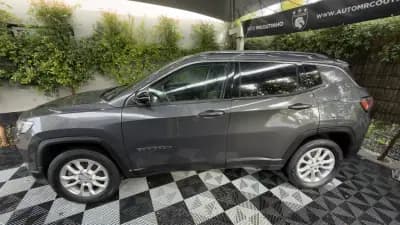 Sell Jeep Compass 2023 - 25000 EUR, 65000 km - AUTO.MOTO.pt