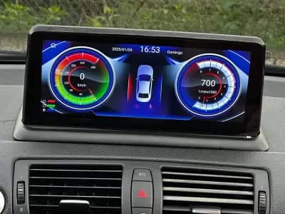 Vendo BMW 118 2008 - 9999 EUR, 248720 km - AUTO.MOTO.pt