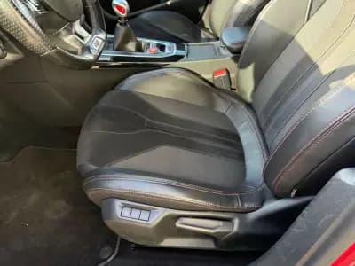 Sell Peugeot 308 2015 - 19500 EUR, 120000 km - AUTO.MOTO.pt