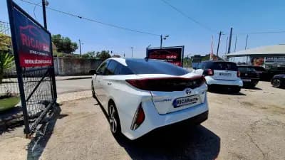 Sell Toyota Prius 2019 - 19000 EUR, 80000 km - AUTO.MOTO.pt