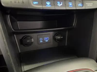 Sell Hyundai Kauai 2019 - 15450 EUR, 78421 km - AUTO.MOTO.pt