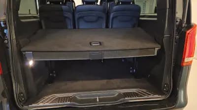 Vendo Mercedes-Benz V 220 2016 - 29900 EUR, 321809 km - AUTO.MOTO.pt