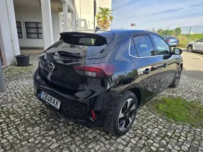 Vendo Opel Corsa-e 2023 - 17950 EUR, 9000 km - AUTO.MOTO.pt