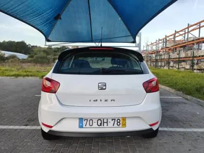 Vendo SEAT Ibiza 2015 - 7990 EUR, 159000 km - AUTO.MOTO.pt
