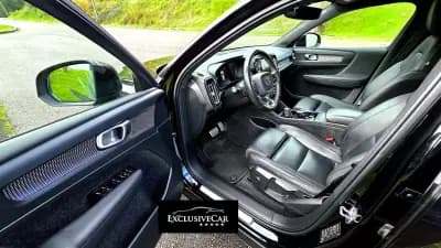 Vendo Volvo XC 40 2021 - 29900 EUR, 134000 km - AUTO.MOTO.pt