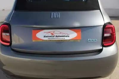 Vendo Fiat 500e C 2022 - 19980 EUR, 13651 km - AUTO.MOTO.pt