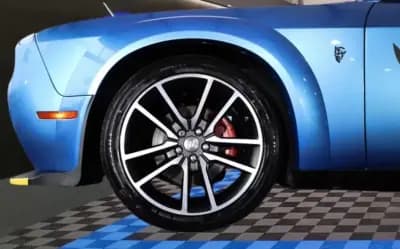 Vendo Dodge Challenger 2024 - 145900 EUR, 16270 km - AUTO.MOTO.pt