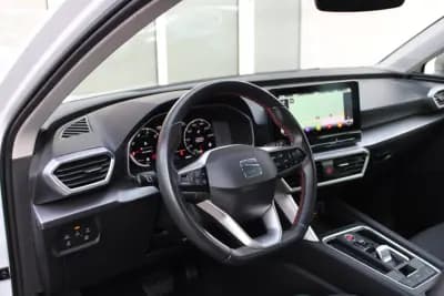 Vendo SEAT Leon ST 2021 - 19990 EUR, 184000 km - AUTO.MOTO.pt