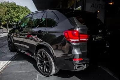 Sell BMW X5 2018 - 31000 EUR, 155206 km - AUTO.MOTO.pt