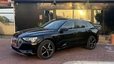 Vendo Audi e-tron 2019 - 27990 EUR, 99000 km - AUTO.MOTO.pt