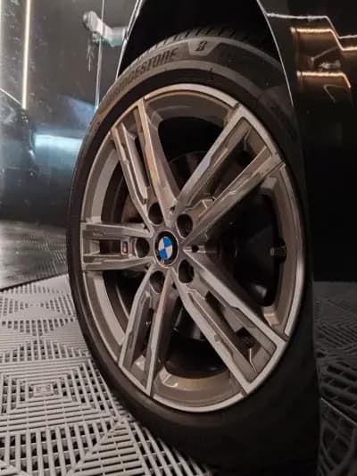 Vendo BMW 118 2021 - 22750 EUR, 111912 km - AUTO.MOTO.pt