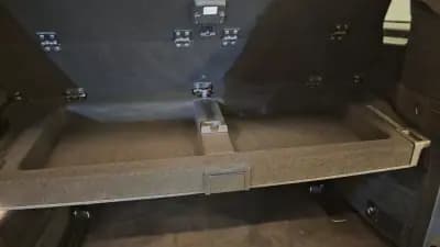 Vendo Mercedes-Benz V 220 2016 - 29900 EUR, 321809 km - AUTO.MOTO.pt