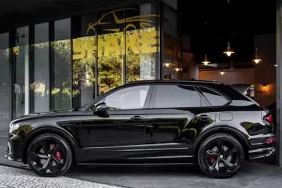 Sell Bentley Bentayga 2022 - 230000 EUR, 70942 km - AUTO.MOTO.pt