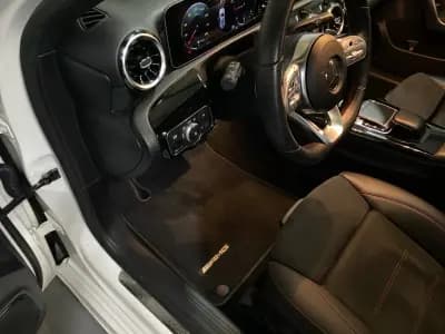 Vendo Mercedes-Benz A 180 2019 - 20950 EUR, 229500 km - AUTO.MOTO.pt