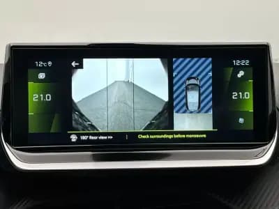 Sell Peugeot 208 2022 - 17690 EUR, 60382 km - AUTO.MOTO.pt