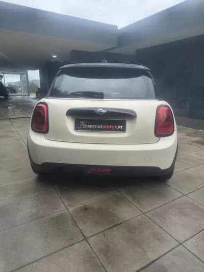 Vendo MINI One 2014 - 10900 EUR, 138000 km - AUTO.MOTO.pt