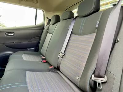 Sell Nissan Leaf 2022 - 24280 EUR, 11090 km - AUTO.MOTO.pt