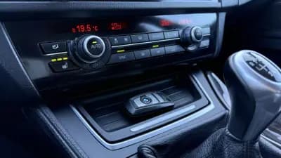 Vendo BMW 520 2013 - 15900 EUR, 245900 km - AUTO.MOTO.pt