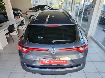 Sell Renault Mégane Sport Tourer 2019 - 13750 EUR, 155000 km - AUTO.MOTO.pt