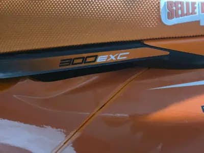 Vendo mota KTM SX 300 2023 - 10500 EUR, 77 km - AUTO.MOTO.pt