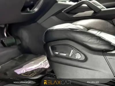 Vendo Porsche Cayenne 2018 - 53990 EUR, 150300 km - AUTO.MOTO.pt