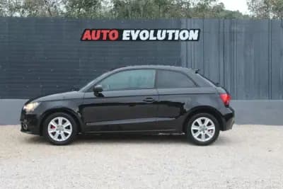Vendo Audi A1 2011 - 9990 EUR, 122000 km - AUTO.MOTO.pt