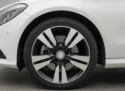 Vendo Mercedes-Benz A 180 2017 - 16500 EUR, 160000 km - AUTO.MOTO.pt