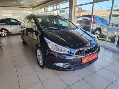 Vendo Kia Ceed SW 2015 - 8990 EUR, 144200 km - AUTO.MOTO.pt