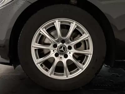 Sell Mercedes-Benz C 200 2020 - 23900 EUR, 98681 km - AUTO.MOTO.pt