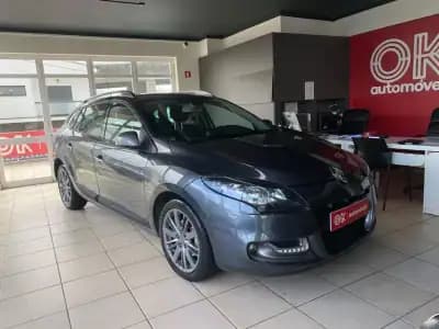 Sell Renault Mégane Sport Tourer 2010 - 4990 EUR, 340390 km - AUTO.MOTO.pt