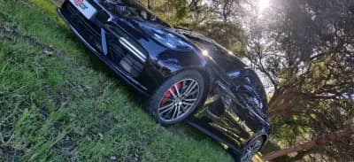 Vendo Porsche Panamera 2017 - 82499 EUR, 62500 km - AUTO.MOTO.pt