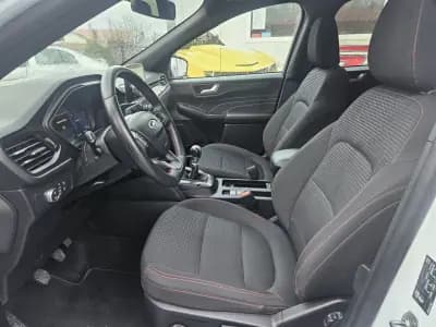 Vendo Ford Kuga 2022 - 18800 EUR, 129800 km - AUTO.MOTO.pt