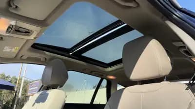 Vendo BMW 320 2015 - 20500 EUR, 215000 km - AUTO.MOTO.pt