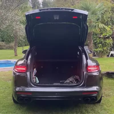 Sell Porsche Panamera Sport Turismo 2019 - 69990 EUR, 210000 km - AUTO.MOTO.pt