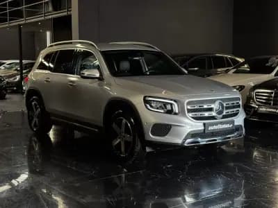 Vendo Mercedes-Benz GLB 200 2023 - 44990 EUR, 40300 km - AUTO.MOTO.pt