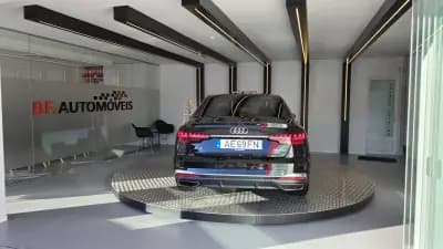 Sell Audi A4 2020 - 26900 EUR, 85888 km - AUTO.MOTO.pt